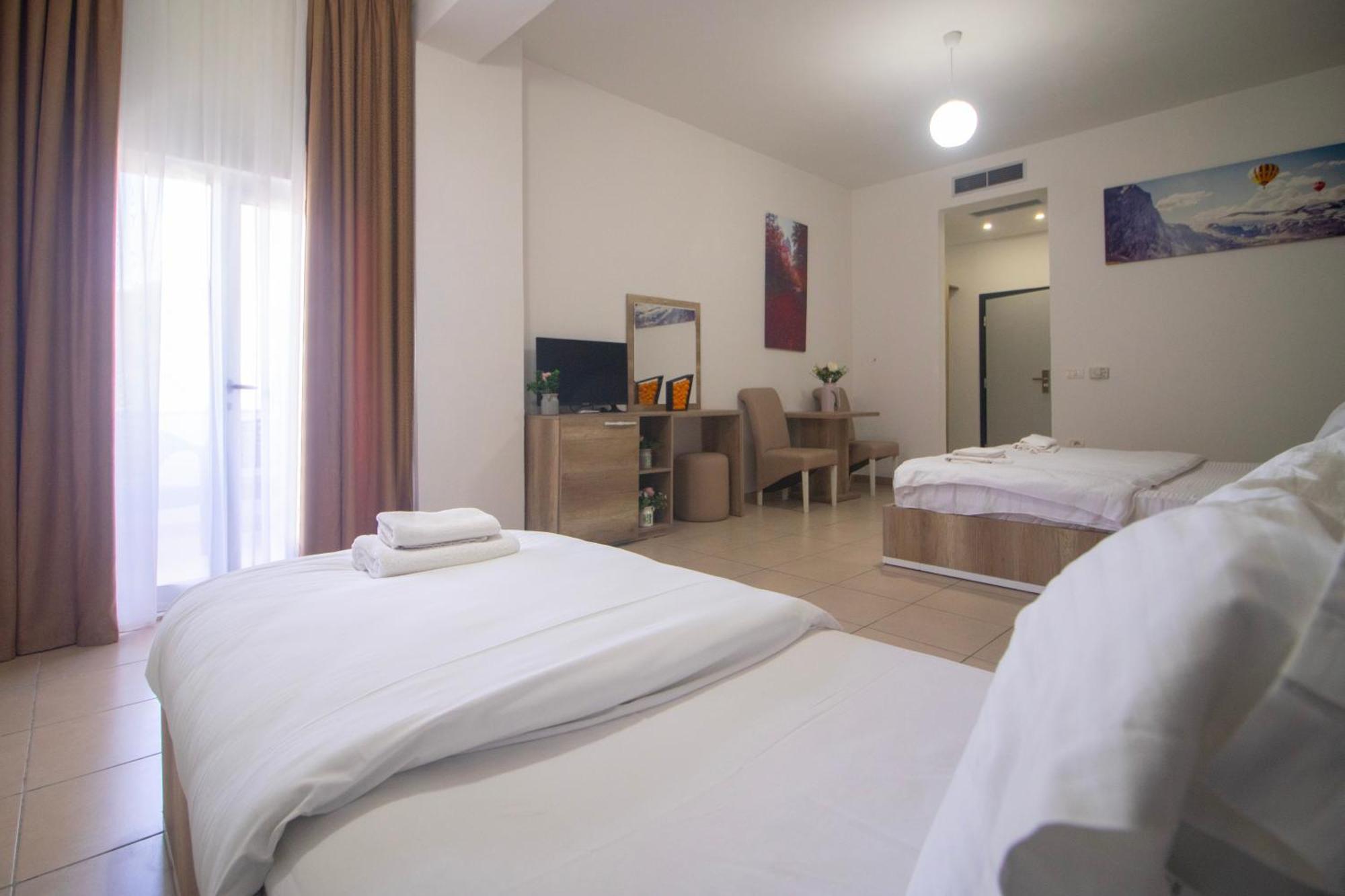 Hotel Princ ゴーレム エクステリア 写真