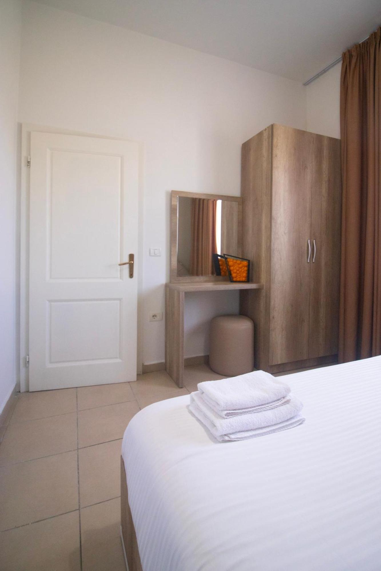 Hotel Princ ゴーレム エクステリア 写真